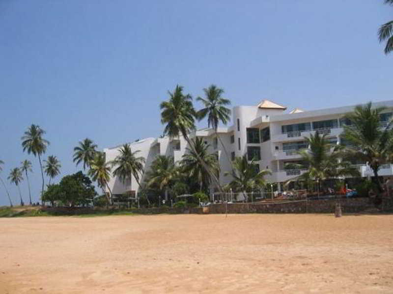 Induruwa Beach Resort 外观 照片